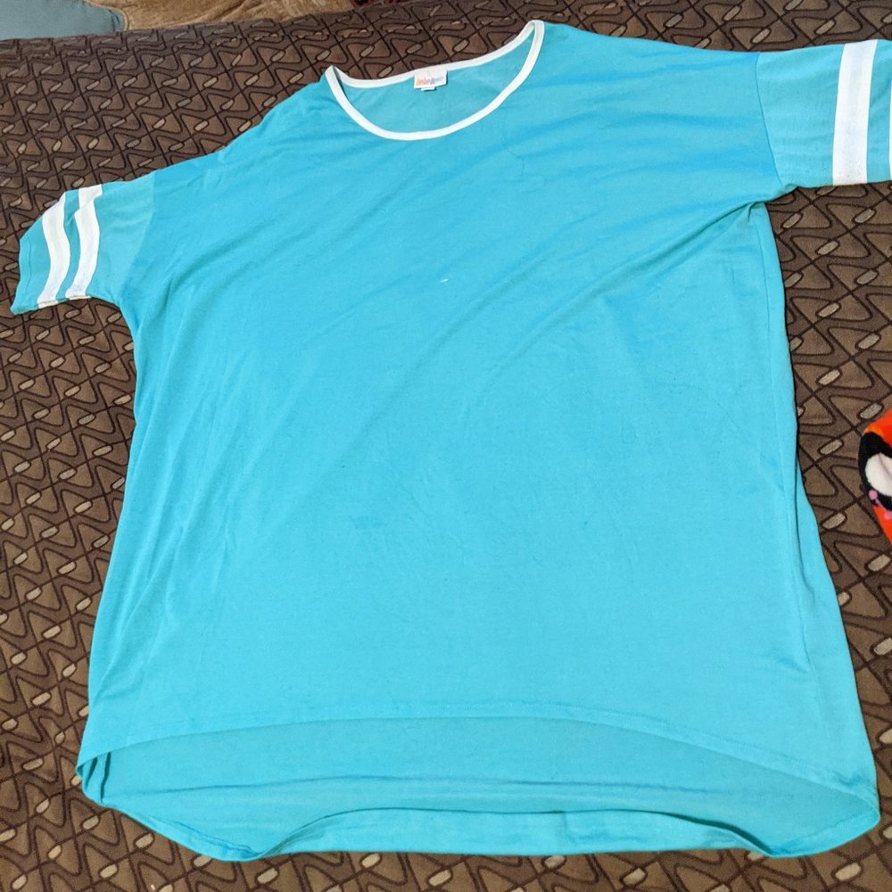 Light blue Lularoe Tee